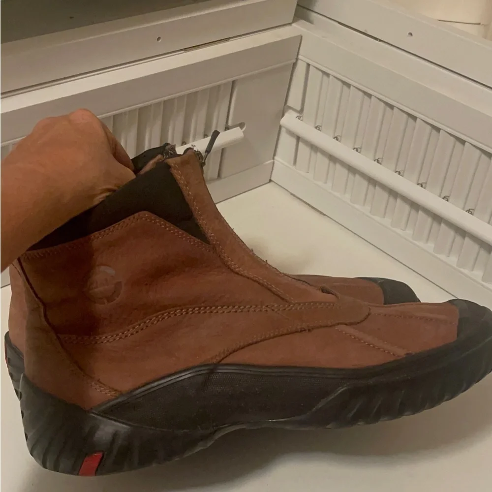 Clarks extant room
